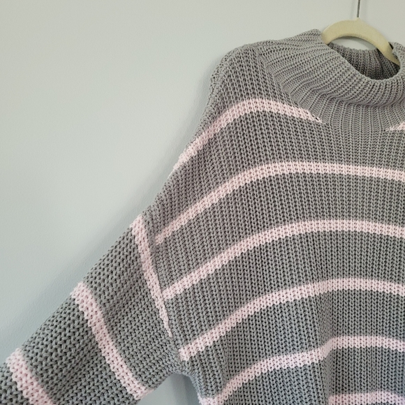 CASLON Mock-neck Grey & Pink Striped Long Sweater - Picture 3 of 9